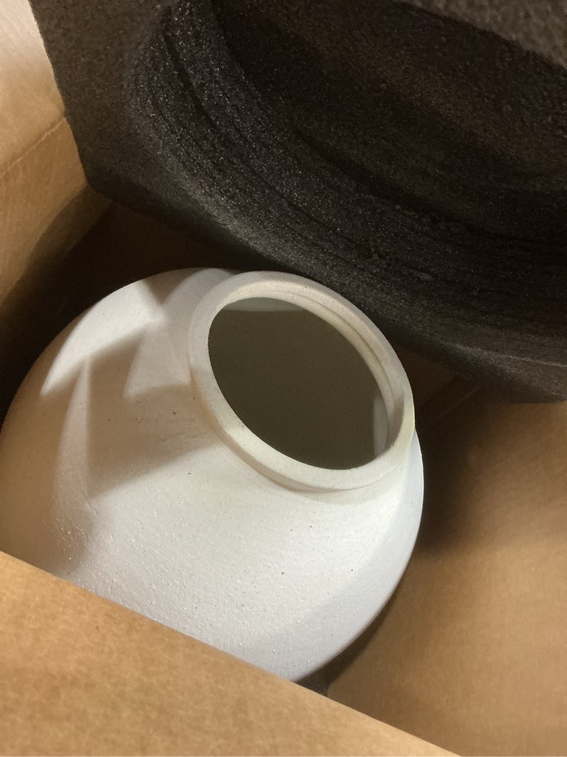 Condition photo showing Good Condition for White Ceramic Vase - Large 12.5 Inch Round Floor Vase for Centerpieces, Farmhouse Rustic Minimalist Home Decor (Sandstone White) Sandstone White 12.5 inch