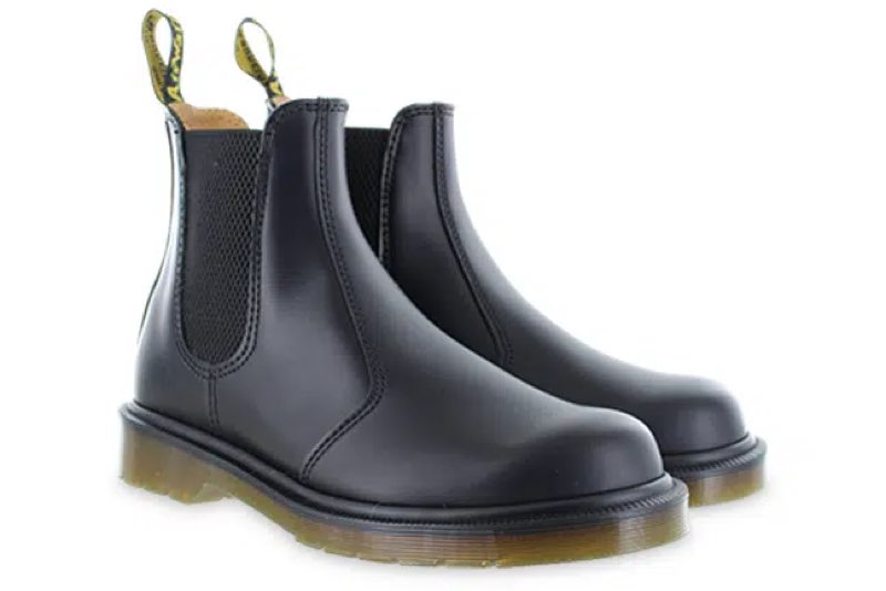 UNISEX DR MARTENS 2976 SR SMOOTH CHELSEA PULL-ON BLACK BOOTS