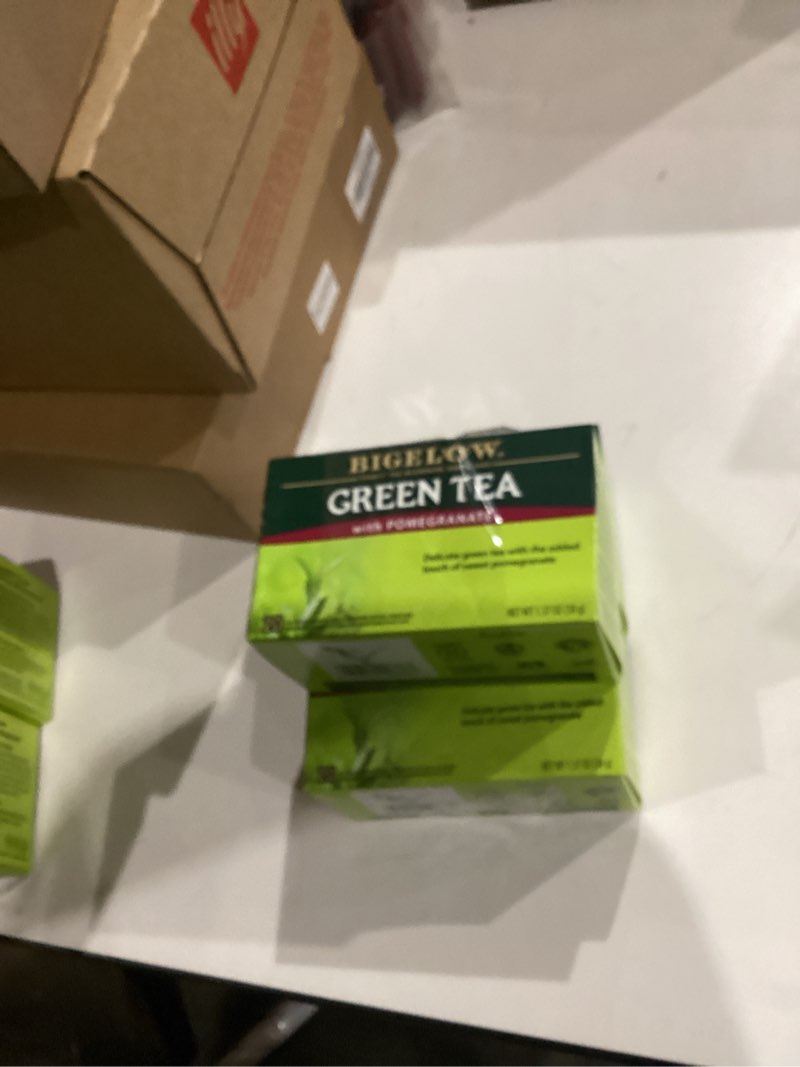 Condition photo showing New/Like New for Bigelow Tea Green with Pomegranate 20 Bags (Pack of 3) Pomegranate,Green 20 Count (Pack of 3)
