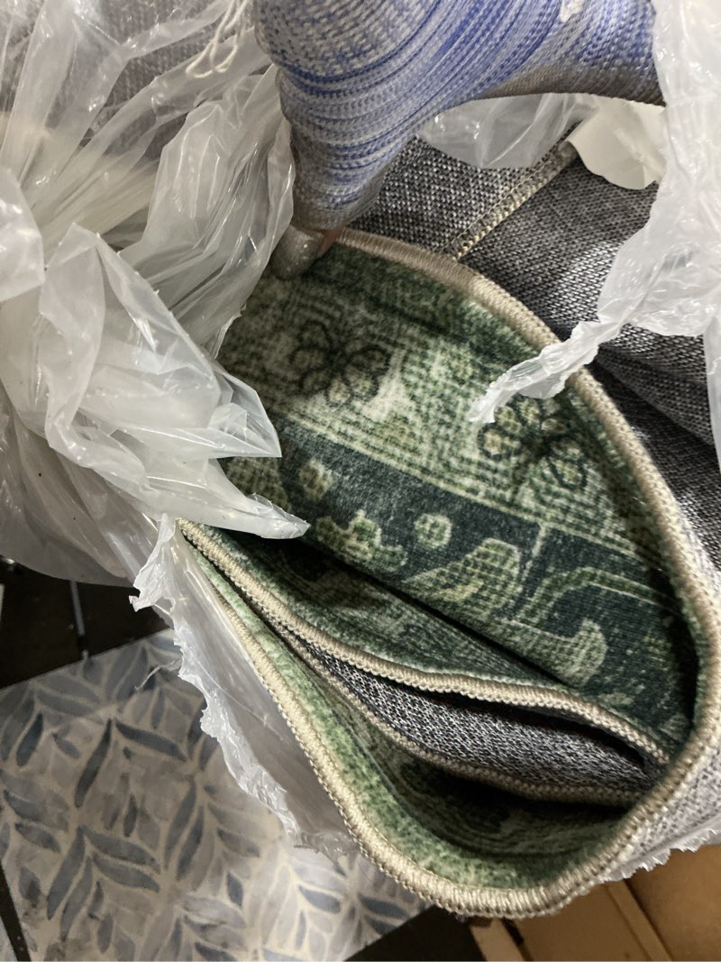 Condition photo showing Good Condition for 8x10 washable area rug vintage green rug for living room bedroom low pile soft non-slip boho rug for under table boho distressed retro carpet for bedroom kitchen office dining 8'*10'(rectangular) green