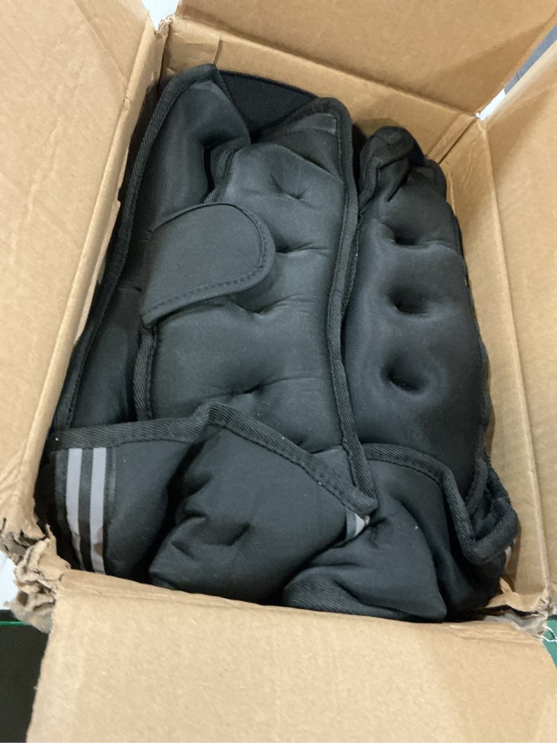 Condition photo showing Good Condition for henkelion weighted vest weight vest for men women kids weights included, body weight vests adjustable for running, training workout, jogging, walking 20 lbs black