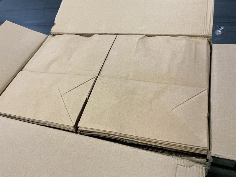 Condition photo showing Good Condition for xpcare 200 pcs brown paper bags,8x4.5x10 inch brown paper bags with handles,medium gift bag bulk,retail,birthday,party favors,shopping,wedding 1 count (pack of 200) brown