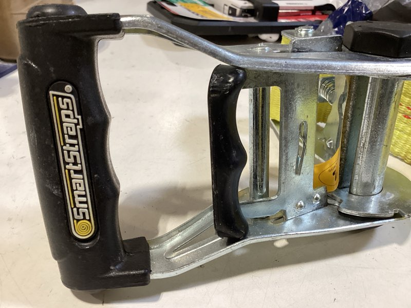 Condition photo showing Good Condition for ratchet strap