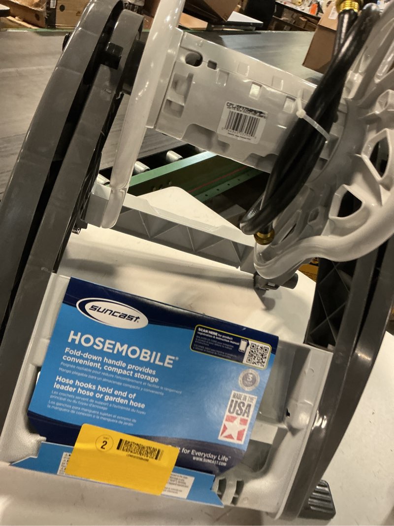 Condition photo showing Good Condition for suncast hosemobile plastic 175-ft cart hose reel