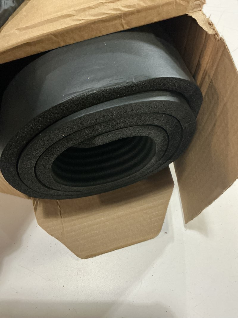 Condition photo showing Good Condition for amazon basics extra thick exercise yoga mat with carrying strap black 1/2 inch