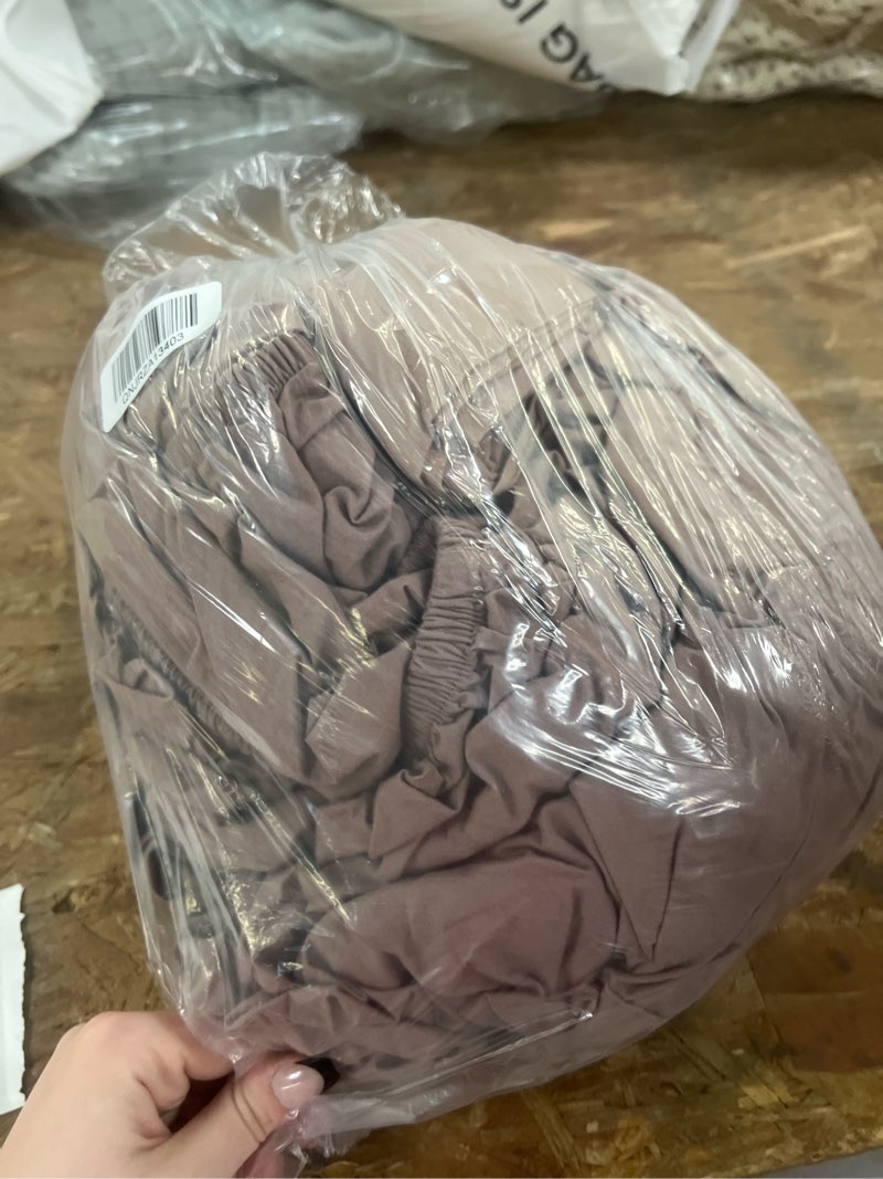 Condition photo showing Good Condition for organic brushed cotton sheet set, queen, fig