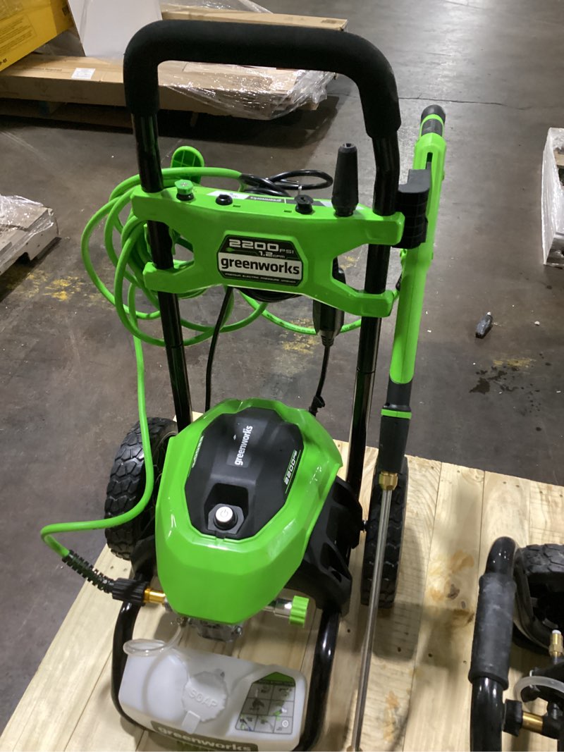 Condition photo showing Good Condition for greenworks 2200-psi 1.2-gpm cold water electric pressure washer