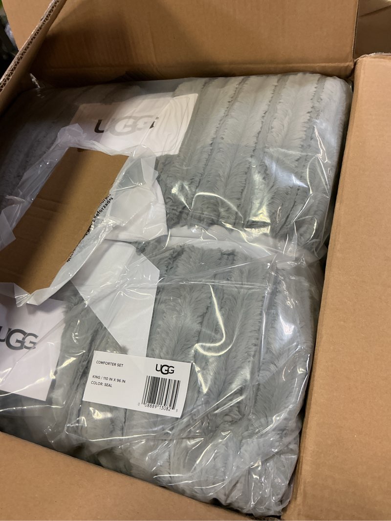 Condition photo showing New/Like New for UGG Kenzie Comforter Set with 2 Pillow Shams Plush Faux Fur Bedding Soft Warm Down Alternative Comforter Washable Hypoallergenic Fluffy Blanket Set for Bedroom, King/California King Size, Seal Grey Grey King