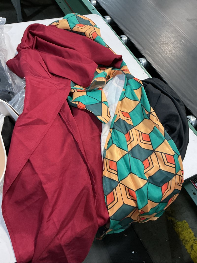 Condition photo showing Good Condition for nuoqi zentisu tanjiro cosplay adult giyuu tomioka outfit shinobu anime halloween costume red+colorful small