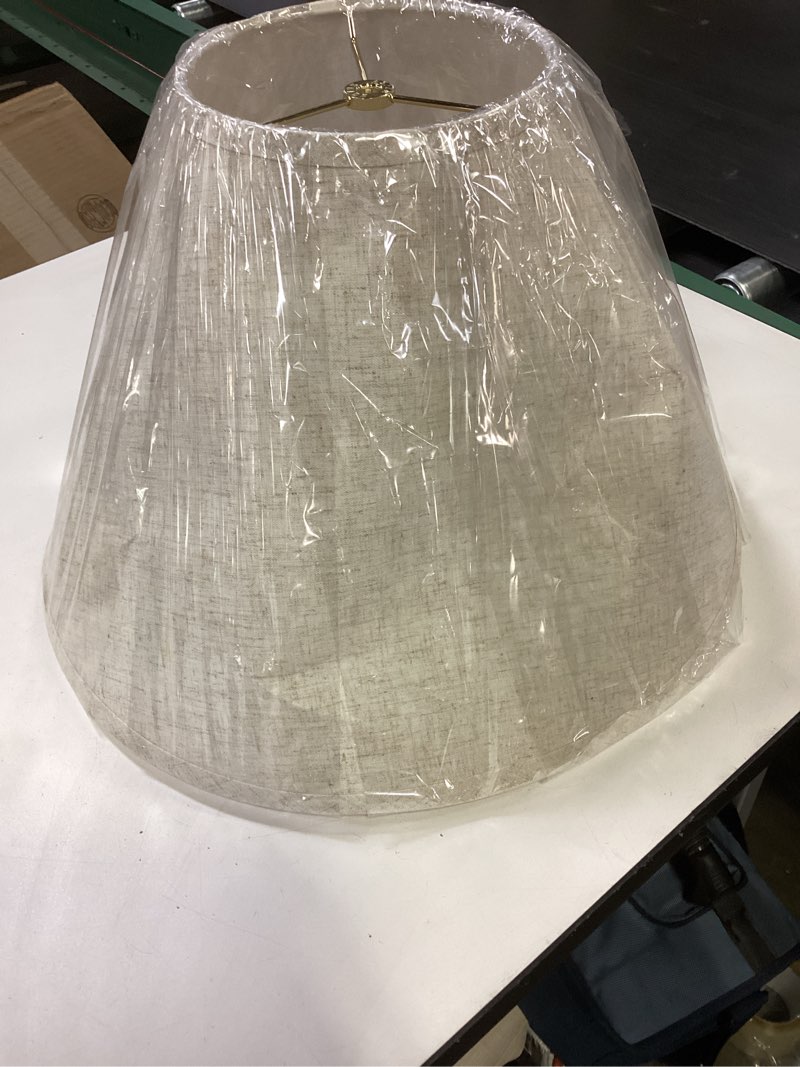 https://lotting-media.assets.bidfta.com/lotting_580ad2c0-ecac-4a6f-8ce1-3660249a5fb0
