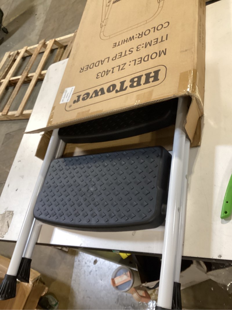 Condition photo showing Good Condition for hbtower step ladder, folding step stool with wide anti-slip pedal, sturdy steel ladder, convenient handrail, lightweight, portable steel step stool 3 step ladder white