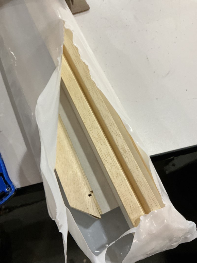 Condition photo showing Good Condition for texas art diy wood stretcher bars for canvas, solid wood frame kit, easy to assemble, gallery wrap for oil painting, wall posters, customized wooden frame kit for diamond painting, white, 24 x 36 24"x36"