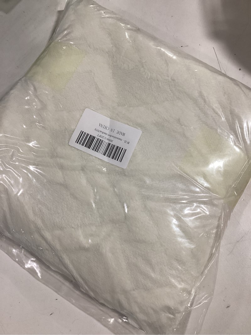 Condition photo showing New/Like New for Funny Fuzzy Couch Cover, Plush Warm Sofa Covers for Pets Washable, Pet Covers for Couches and Sofas, Non Slip Couch Cover for Armrest & Backrest(1PC, Beige White, 27.6"×27.6", Single Seater Sofa) Geometrical Beige White 1PC/28"x28"/Armrest or Backrest Cover