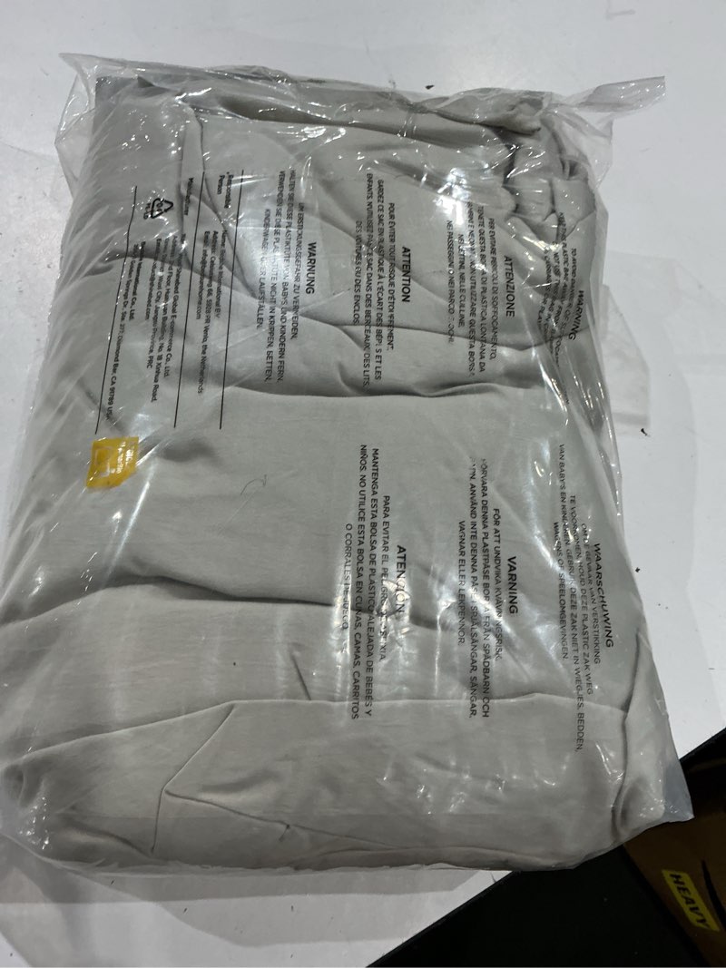 Condition photo showing Good Condition for bedsure duvet cover full size - 3 pieces prewashed extra soft cotton-like bedding set, includes 1 duvet cover 80x90 inches with zipper closure & 2 pillow shams, linen, comforter not included 02 - linen (no comforter) full (80" x 90")