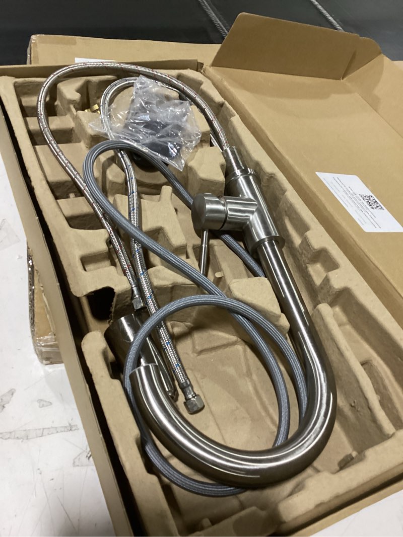 Condition photo showing Good Condition for moen riley spot resist stainless pull-down spray high-arc kitchen faucet with reflex and power clean, 7402srs (b06xwzsm3n)