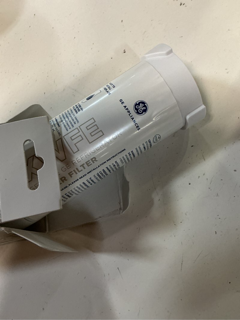Condition photo showing Good Condition for ge xwfe refrigerator water filter, genuine replacement filter, certified to reduce lead, sulfur, and 50+ other impurities, replace every 6 months for best results, pack of 1