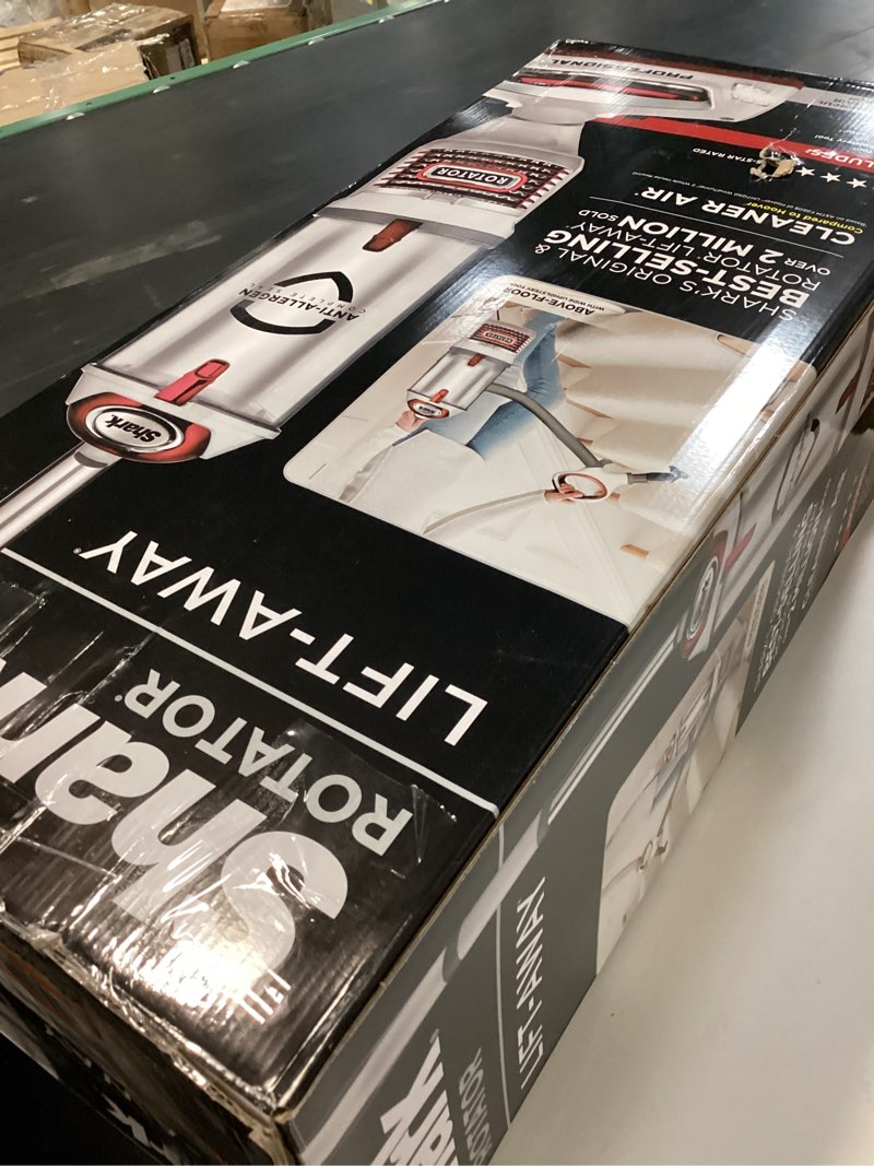 https://lotting-media.assets.bidfta.com/lotting_58367fda-0591-4a9f-9fbc-2bf4288fc71d