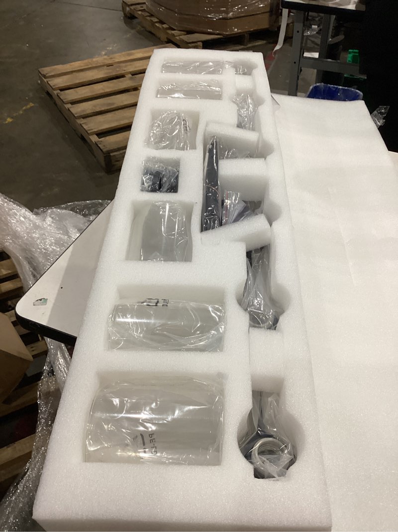 Condition photo showing Good Condition for stambord matte black bathroom vanity light fixtures, 6 light bathroom vanity light with clear glass and metal base, vanity lights for bathroom, bathroom light over mirror