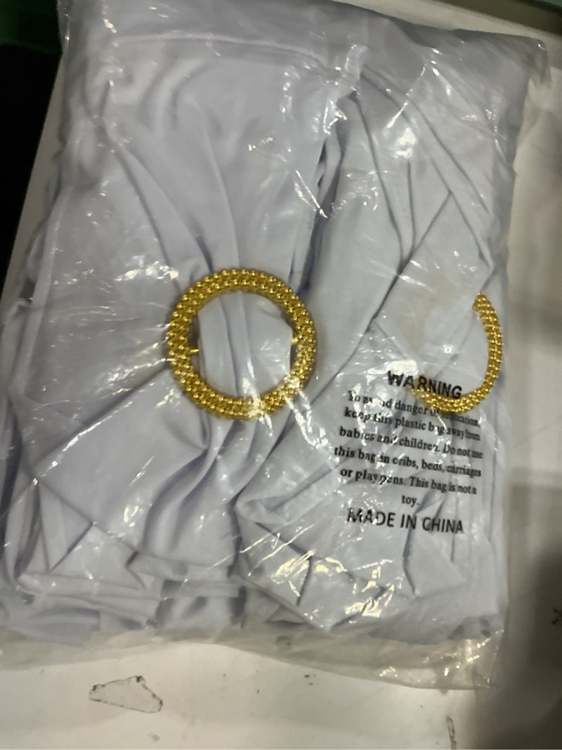 Condition photo showing Good Condition for MAGTOWNE White Chair Sashes 50 Pack with Gold Buckle Slider, Spandex Sashes for Folding Chairs Weddi