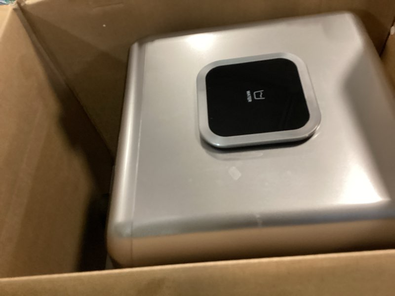 https://lotting-media.assets.bidfta.com/lotting_583a55ec-599e-4f40-8698-31213f202c9a