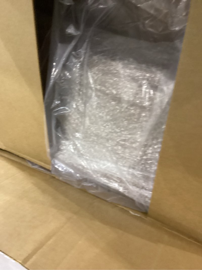 https://lotting-media.assets.bidfta.com/lotting_583ecf75-21df-45d5-9fa3-aa014c67feb9