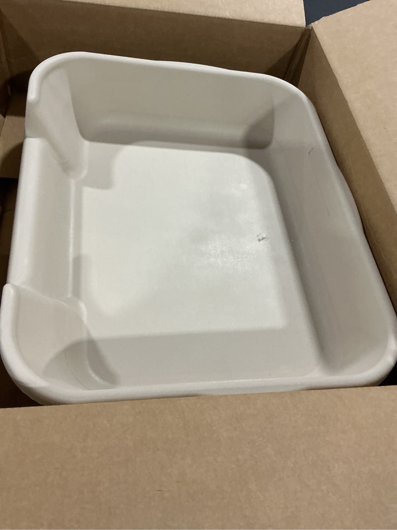 Condition photo showing Good Condition for KittyGoHere Senior Cat Litter Box 1 Pack, Large Beach Sand Low Entrance Kitty Litter Box, Sized for Cats Comfort, Perfect for Senior and Arthritic Cats, Made in USA