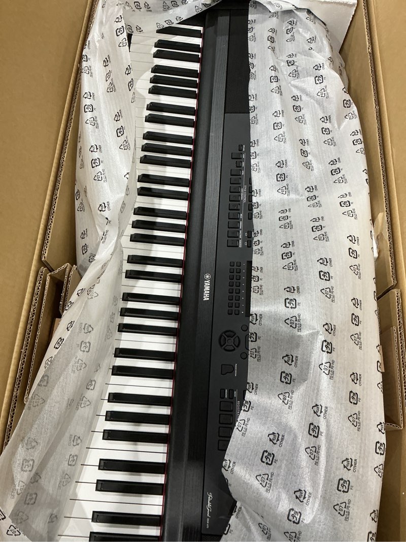Condition photo showing Good Condition for yamaha dgx-670b, 88-key weighted digital piano with sustain foot switch and music rest, black - furniture stand sold separately piano only black