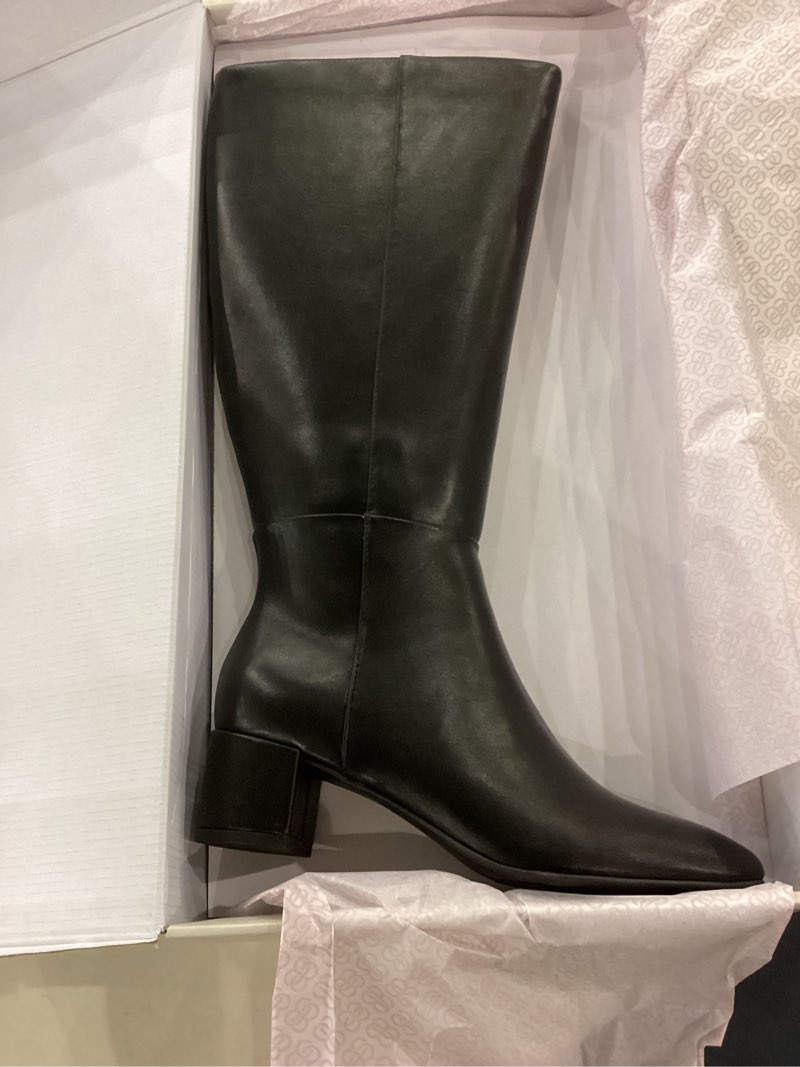 Condition photo showing New/Like New for Bandolino Women's Addyson Wde Calf Knee High Boot 7 Black Smooth 001
