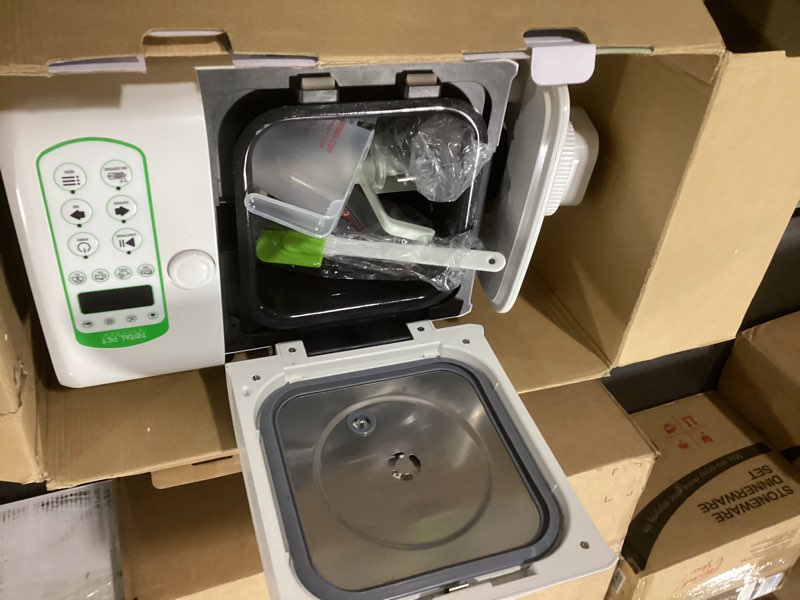 Condition photo showing Good Condition for Pet Food Maker - All-in-One Pet Food Multicooker | Cooks, Mixes, and Dispenses Fresh Human-Grade Ingredients in About an Hour | 4.5 Quart Capacity