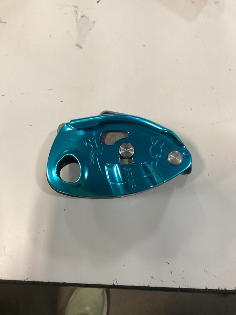 Condition photo showing Good Condition for petzl grigri belay device - belay device with cam-assisted blocking for sport, trad, and top-rope climbing uni blue