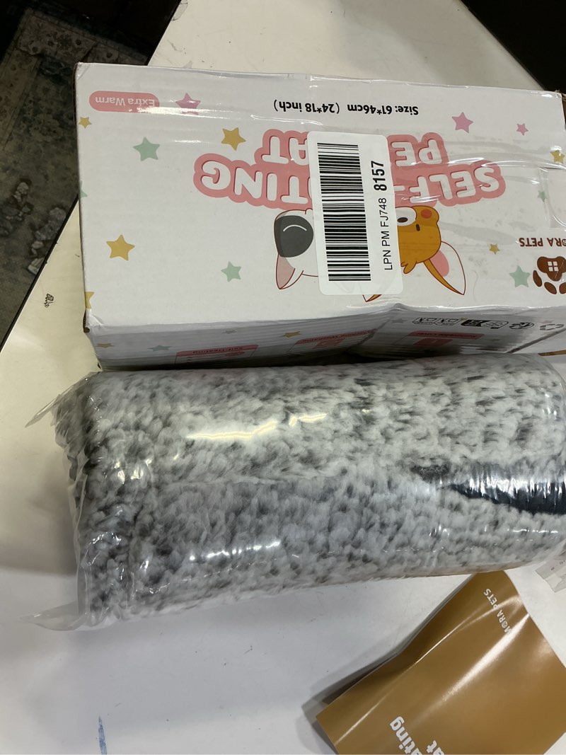 Condition photo showing New/Like New for Self Warming Cat Bed Self Heating Cat Dog Mat 24 x 18 inch Extra Warm Thermal Pet Pad for Indoor Outdoor Pets with Removable Cover Non-Slip Bottom Washable Non Electric 24.0"L x 18.0"W x 1.0"Th A-Light Gray