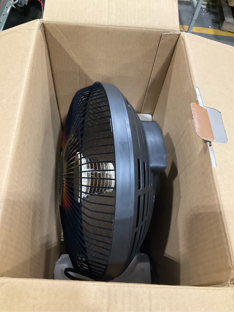 Condition photo showing Good Condition for ez heat oscillating parabolic dish heater