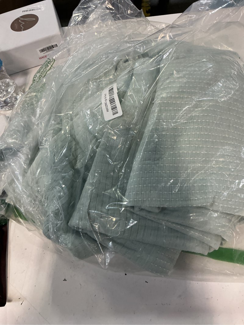 Condition photo showing As Is for berkshire 3-layer blanket, ultra soft lightweight blanket with cotton-like feel, all-season cozy bed cover for couch or bed, machine washable (60" x 90", southern blues) southern blues twin (60 in x 90 in)