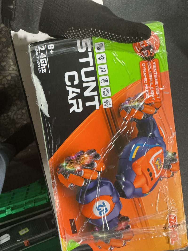 Condition photo showing Good Condition for Gesture Sensing RC Stunt Car - Boys Girls Toys Age 6-8-12, 4WD Hand Controlled Remote Control Twist Car with Light & Music,Cool Birthday presents and Ideas Gifts for Kids Age 6 7 8 9 10 11 12 YearsOld Blue Orange