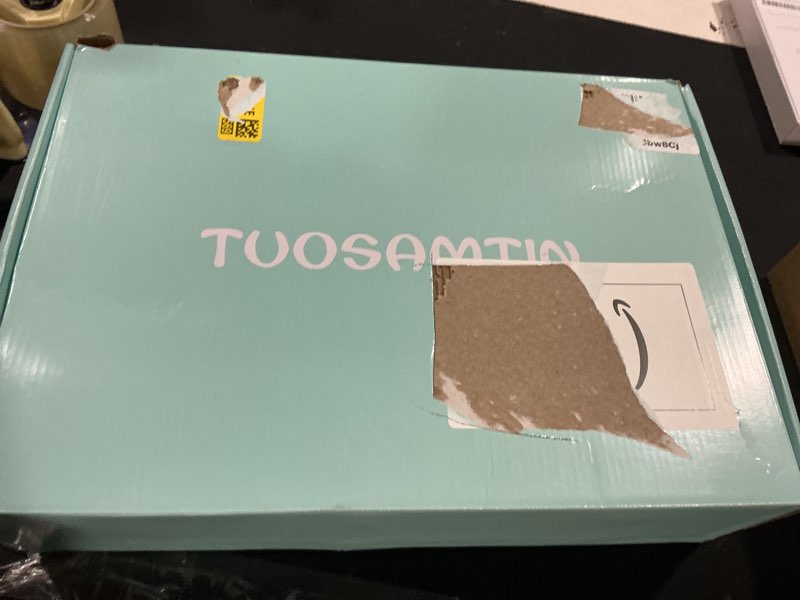 Condition photo showing Good Condition for Roller Skates for Women or Men with Height Adjustable Rubber Stoppers Retro Suede Quad Roller Skates