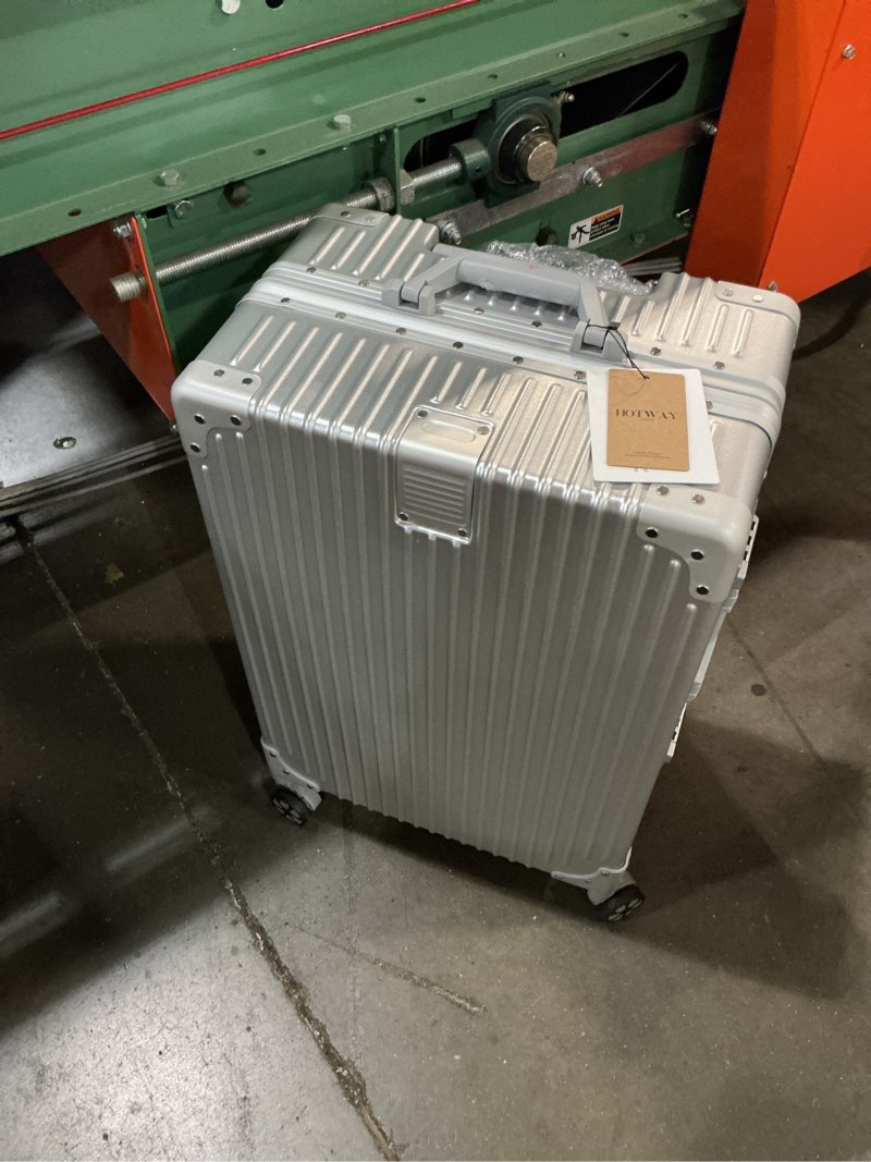 Condition photo showing Good Condition for hotway 26 inch checked in luggage with aluminum frame,pc hard shell suitcase with spinner wheels and tsa lock, large suitcase for business travel