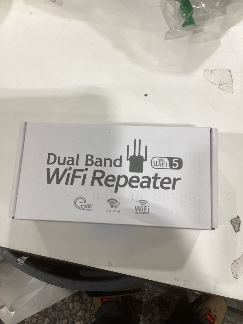 Condition photo showing New/Like New for WiFi Extender with Ethernet Port, 1200Mbps Dual Band (5GHz/2.4GHz) WiFi Booster.Covers Up to 12880 Sq.ft,Supports 105 Devices, Easy Setup Signal Booster, EasyMesh Compatible, Four Directional Antennas