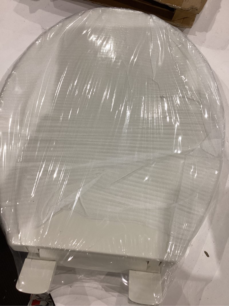 Condition photo showing New/Like New for similar ))))bemis round enameled wood toilet seat in cotton white with easy•clean hinge