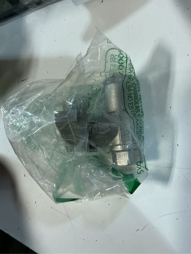 Condition photo showing Good Condition for m mingle ball valve pressure washer, 3/8" quick connect ball valve for power washer hose, 5000 psi