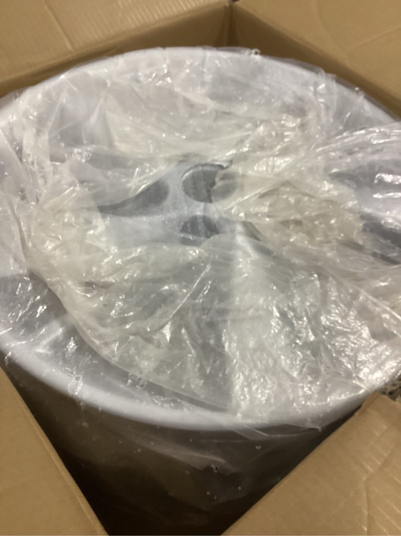 Condition photo showing New/Like New for 17x7.5" 17 inch silver aluminum alloy wheel rims fit for nissan altima 2013 2014 2015 2016, aly62593u20n, oe stock specs