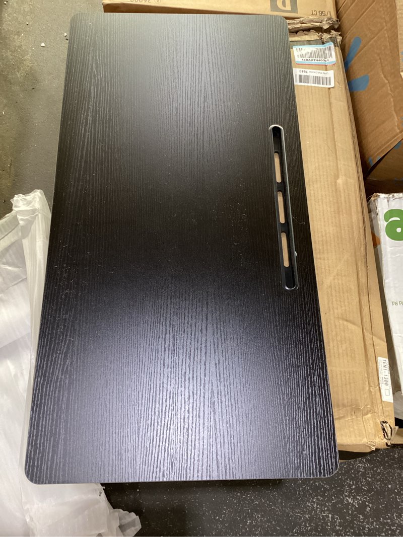 https://lotting-media.assets.bidfta.com/lotting_588e5abe-d7df-4405-b325-aed5116a0799