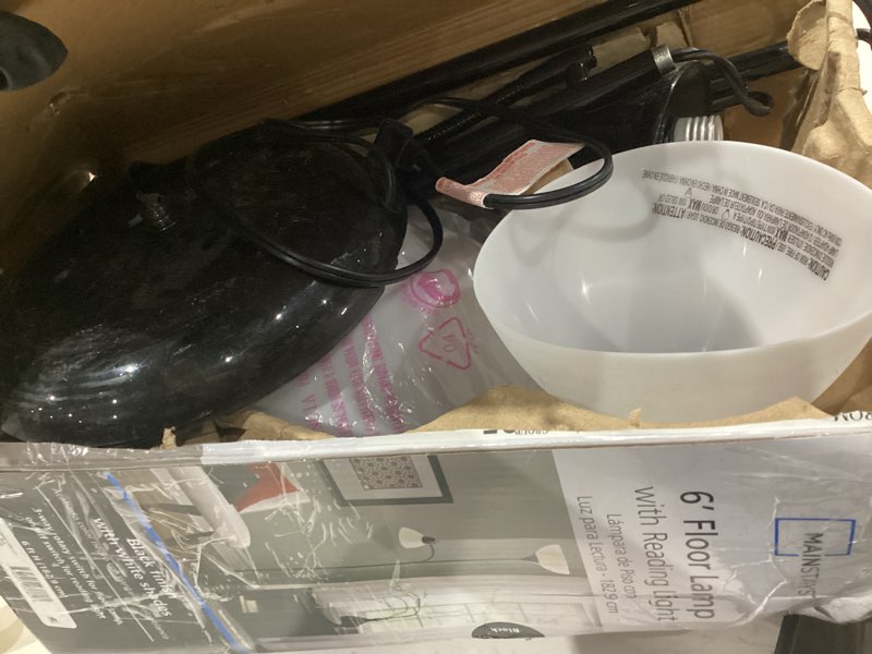 Condition photo showing Good Condition for mainstays 72" black combo floor lamp with modern reading lamp