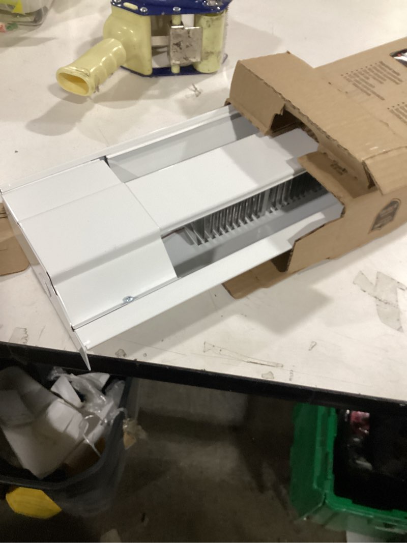 cadet 36-in 240-volt 750 -watt standard electric baseboard heater