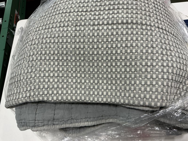 Condition photo showing Good Condition for Levtex Home - Cloud Waffle - Throw - Waffle Textured - Grey - Throw (50x60in.) - Cotton Quilted Throw 50x60 Grey