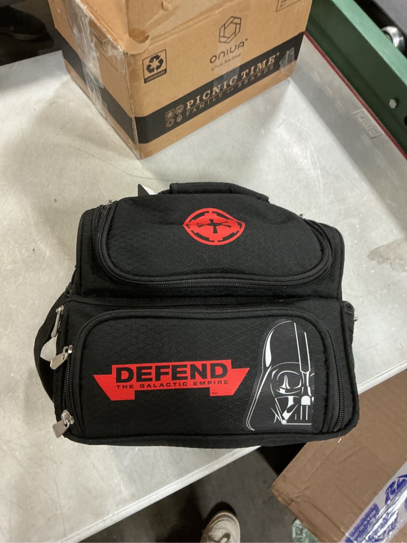 Condition photo showing New/Like New for PICNIC TIME Star Wars Darth Vader Pranzo Lunch Bag, Insulated Lunch Box With Utensil Set, Lunch Cooler Bag, (Black)