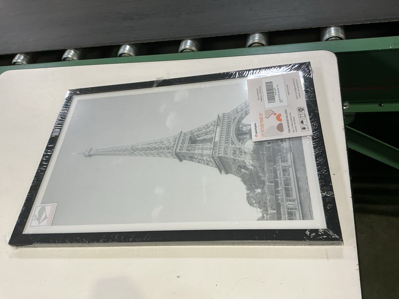 Condition photo showing Good Condition for upsimples 12x18 picture frame, display pictures 11x17 with mat or 12 x 18 without, wall hanging poster frames, black, 1 pack black 12x18