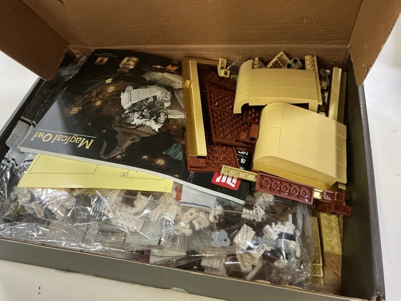 Condition photo showing As Is for ideas magic world owl building set, compatible with lego animal moc potter toy with 1162 pcs, collectible harry bird model with light effect, for adults fans for boys and girls aged 8+ ideas owl block