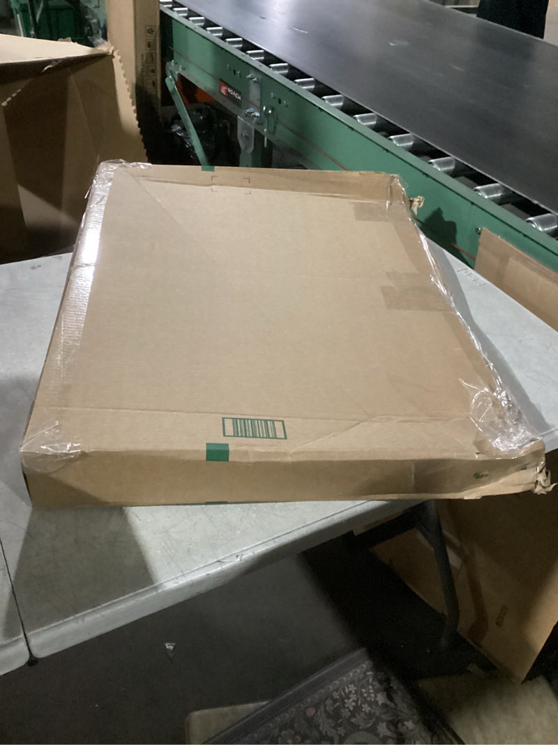 Condition photo showing Good Condition for Winsor & Newton Artist's Canvas Board, 24" x 30" 24" x 30" 24" x 30"