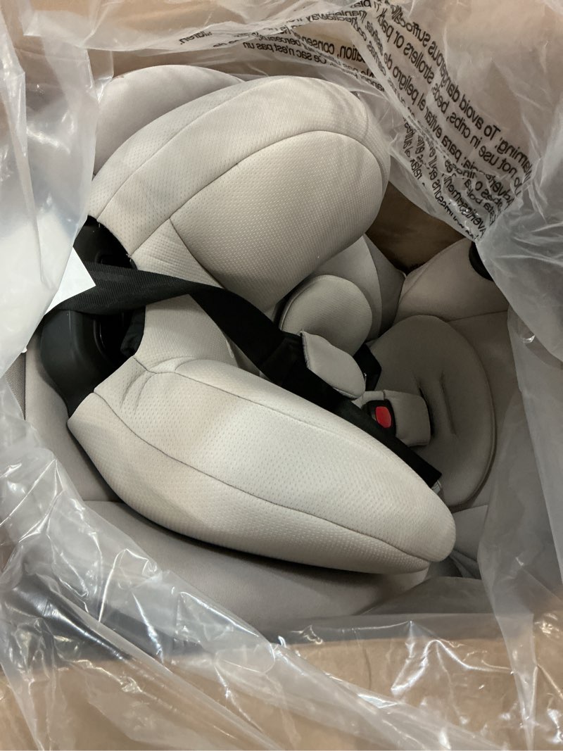 Condition photo showing Good Condition for Maxi-COSI Pria All-in-One Convertible Car Seat, Infant to Toddler Car Seat, Easy-Install Harness, Machine-Washable Cover, 5-100 lbs, SeaDrift SeaDrift Original