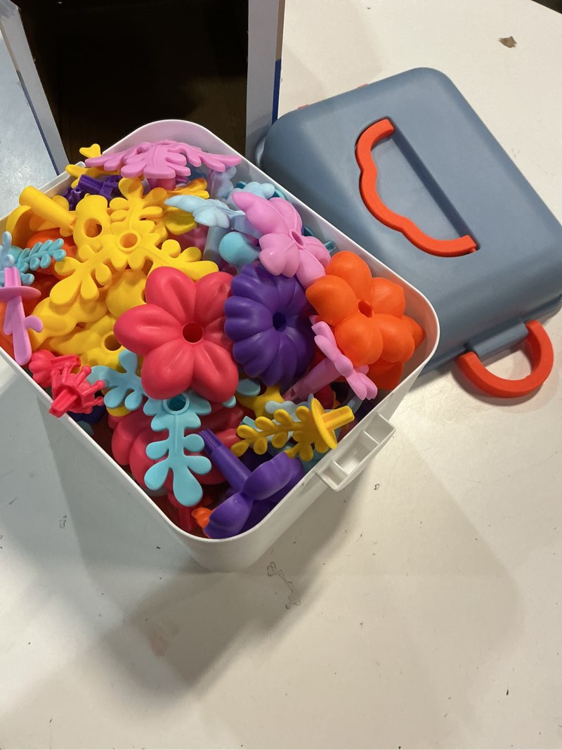 Condition photo showing Good Condition for TGJH Ocean Flower Garden Building Toy for Toddlers 3-7 Years Old - Educational STEM Gifts for Girls Age 3 4 5 6 7, DIY Kids Sea Animal Coral Stacking Set, 120+ PCS Preschool Learning Activity Kit